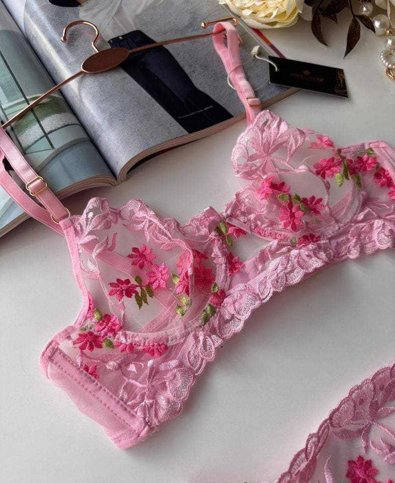 Barbie Floral Pembe Çiçek Desenli Balenli Sütyen Cheeky Külot Takım Pembe - 75B