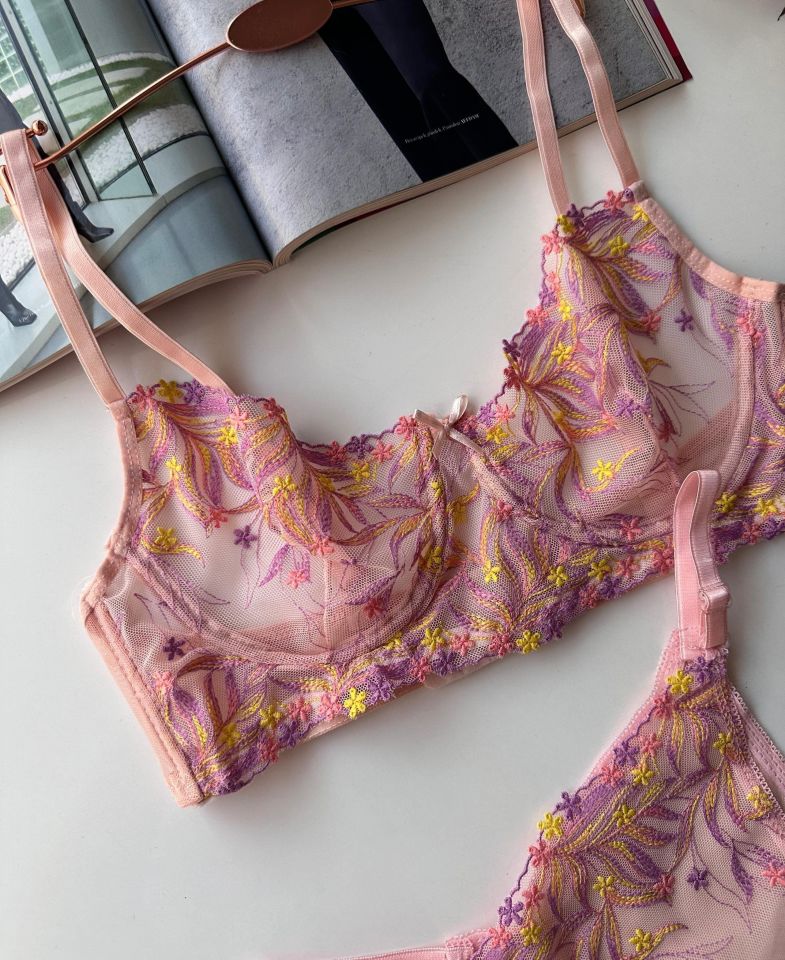 Stacie Pudra Üstü Mor Sarı Çiçek Desenli Cheeky Model Külot Sütyen Takım Pembe/Pudra - 90