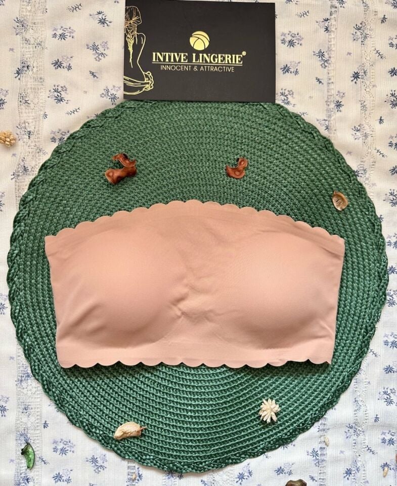 Hazel Silikonlu Askısız Balensiz Lazer Kesim Dikişsiz Çıkarılabilir Padli İthal Straplez Sütyen Hazel Silikonlu Askısız Balensiz Lazer Kesim Dikişsiz Çıkarılabilir Padli İthal Straplez Sütyen