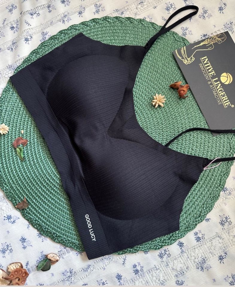 Valentina Fitilli İnce Askılı Hafif Destekli Kopçasız Dikişsiz Lazer Kesim Bralet/Sütyen/Büstiyer Valentina Fitilli İnce Askılı Hafif Destekli Kopçasız Dikişsiz Lazer Kesim Bralet/Sütyen/Büstiyer