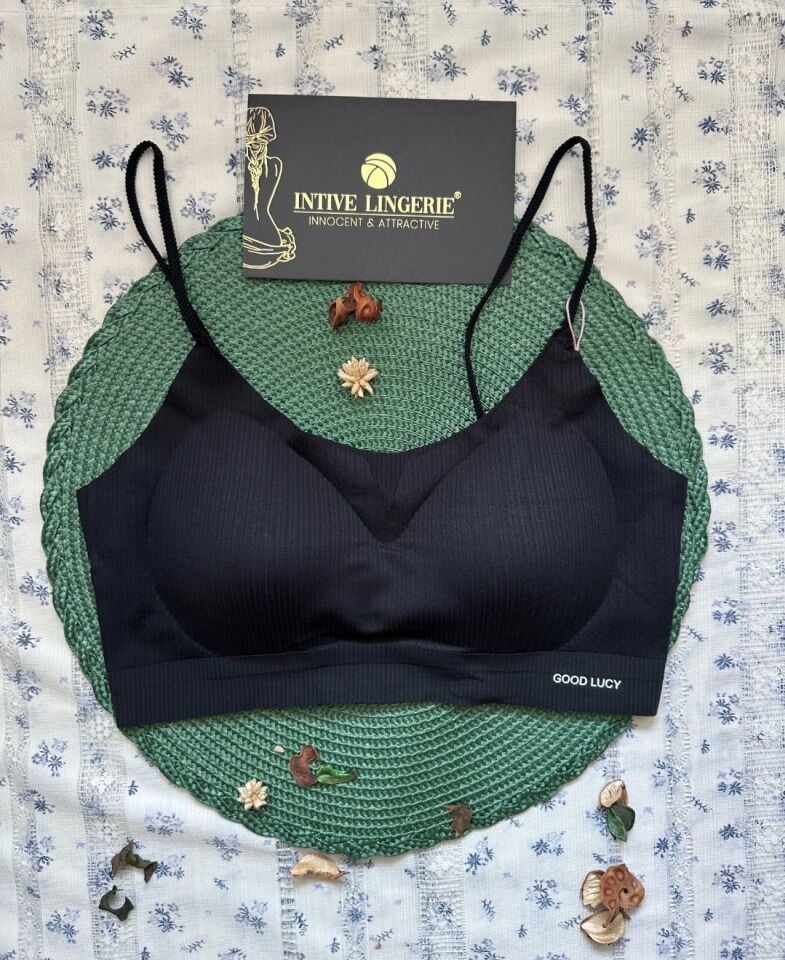 Valentina Fitilli İnce Askılı Hafif Destekli Kopçasız Dikişsiz Lazer Kesim Bralet/Sütyen/Büstiyer Valentina Fitilli İnce Askılı Hafif Destekli Kopçasız Dikişsiz Lazer Kesim Bralet/Sütyen/Büstiyer
