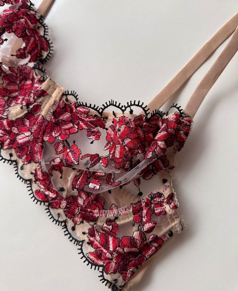 Sakura Pembe/Bej Çiçekli Balenli Transparan Sütyen Takım Pembe - 80B