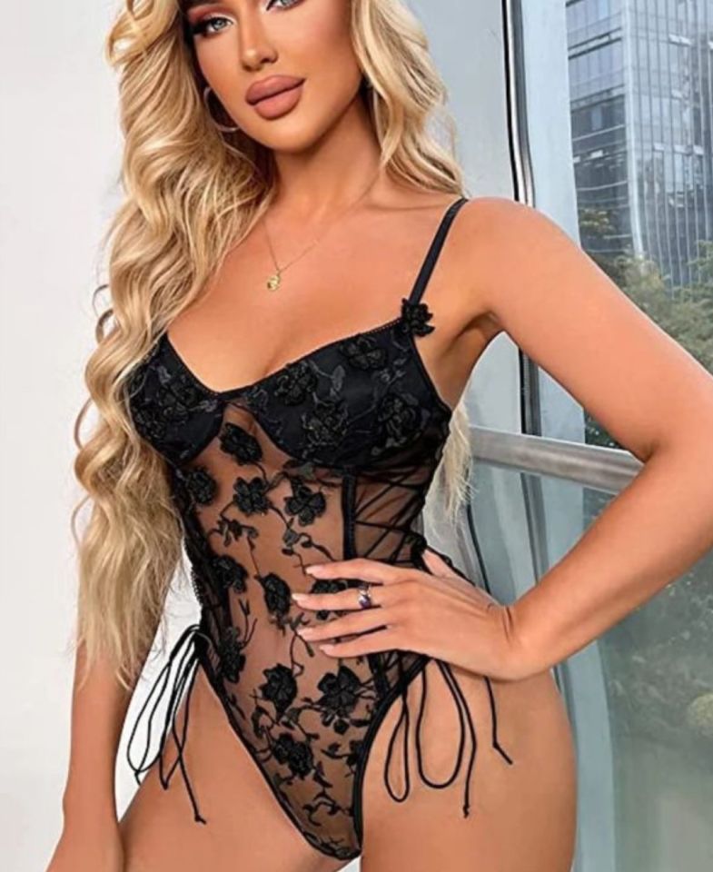 Sexy Flower Kadın Çiçek Desenli Transparan Bodysuit Siyah - XL