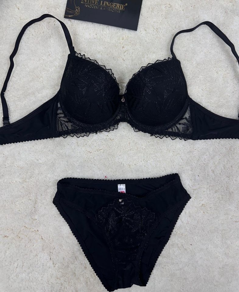 Le Jardin Parlak Simli İpli Brodeli Push-up Sütyen Külot Takım-5065 Siyah - 80B