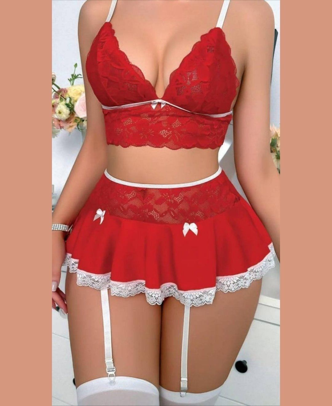Bella Kadın Dantelli Mini Etekli Jartiyerli Sütyen Tanga Etek Çorap Takım Kırmızı - S/M
