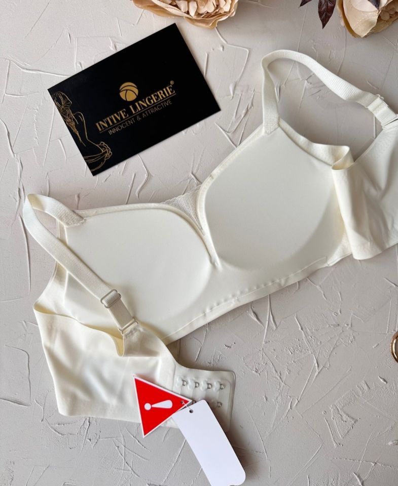 Olivia Balensiz Dikişsiz Lazer Kesim Hafif Destekli Önü Dantel Detaylı Yeni Nesil Sütyen (Intive Özel) Beyaz - 80B