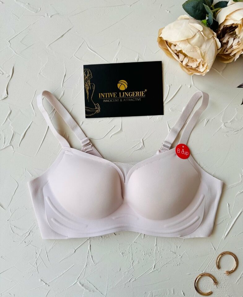 Olivia Balensiz Dikişsiz Lazer Kesim Hafif Destekli Önü Dantel Detaylı Yeni Nesil Sütyen (Intive Özel) Pudra  - 75B
