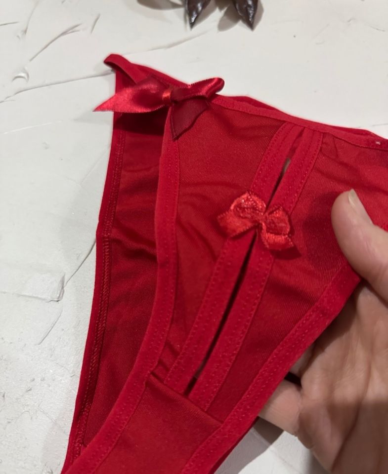 Feel Lady Kırmızı Yanları Kurdeli Önü Cut-Out Detaylı Şirin Slip/Külot -1033 Kırmızı - Standart
