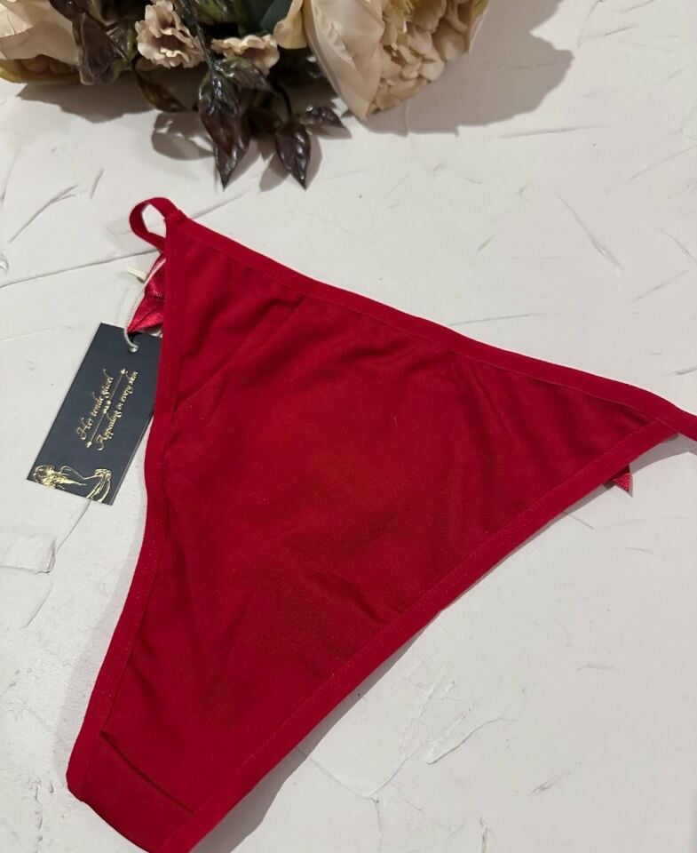 Feel Lady Kırmızı Yanları Kurdeli Önü Cut-Out Detaylı Şirin Slip/Külot -1033 Kırmızı - Standart