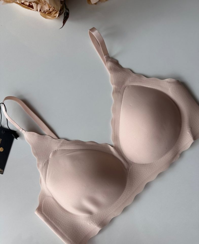 Carla İthal Lazer Kesim Dikişsiz Çıkarılabilir Padli Destekli Rahat Sütyen/Bralet -82 Pudra  - S