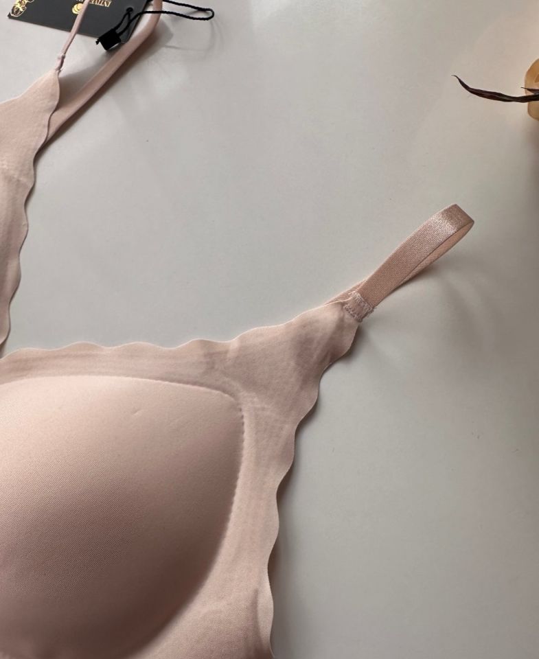 Carla İthal Lazer Kesim Dikişsiz Çıkarılabilir Padli Destekli Rahat Sütyen/Bralet -82 Pudra  - S