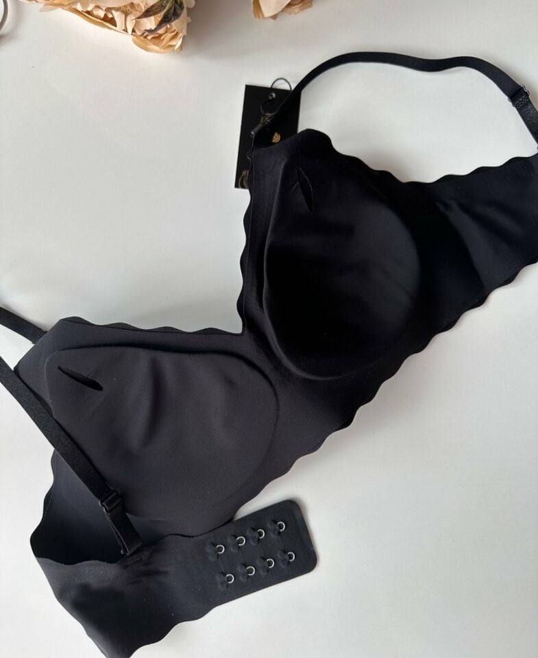 Carla İthal Lazer Kesim Dikişsiz Çıkarılabilir Padli Destekli Rahat Sütyen/Bralet -82 Siyah - S