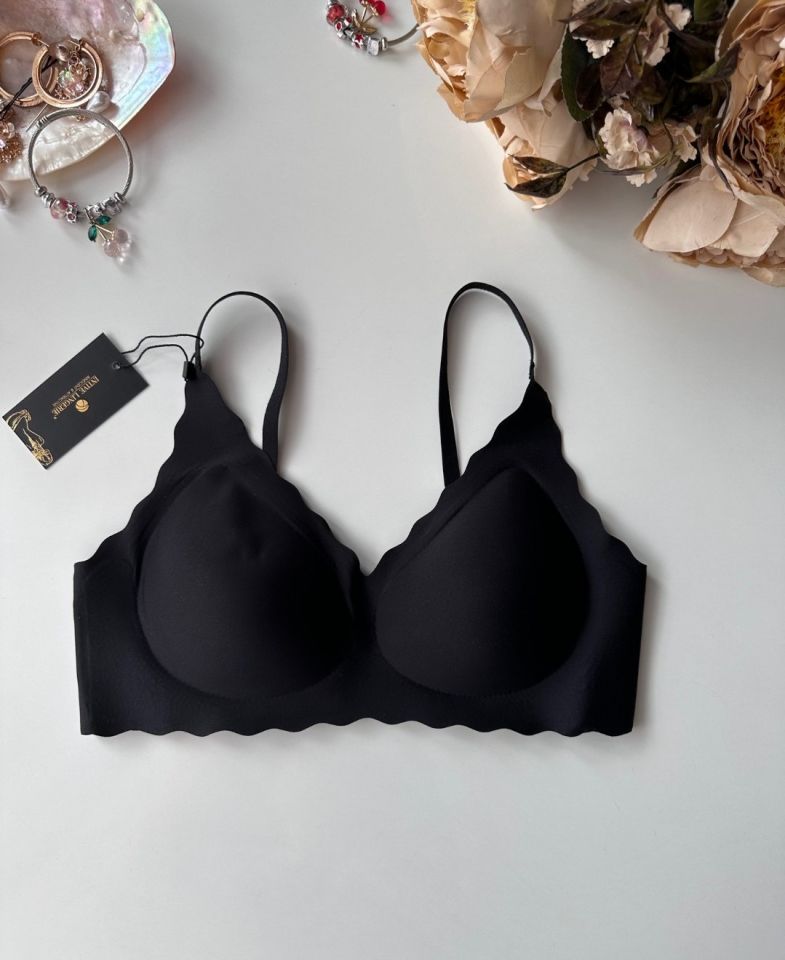Carla İthal Lazer Kesim Dikişsiz Çıkarılabilir Padli Destekli Rahat Sütyen/Bralet -82 Siyah - L