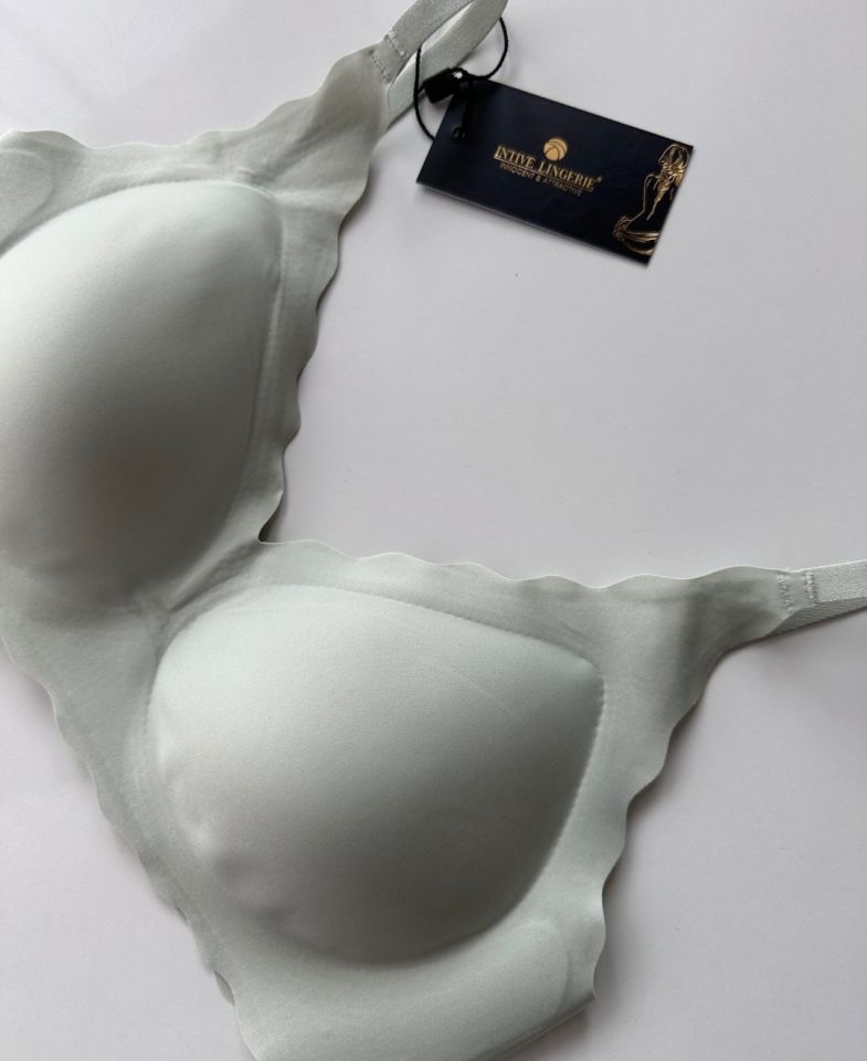 Carla İthal Lazer Kesim Dikişsiz Çıkarılabilir Padli Destekli Rahat Sütyen/Bralet -82 Su Yeşili - S