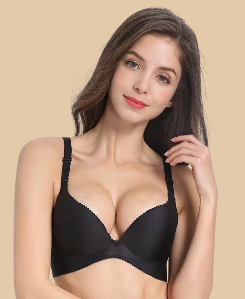 Angelina Push-up Balensiz Dikişsiz V Yaka İthal Kaliteli Düz Renk İz Belli Etmez Sütyen Siyah - 85B