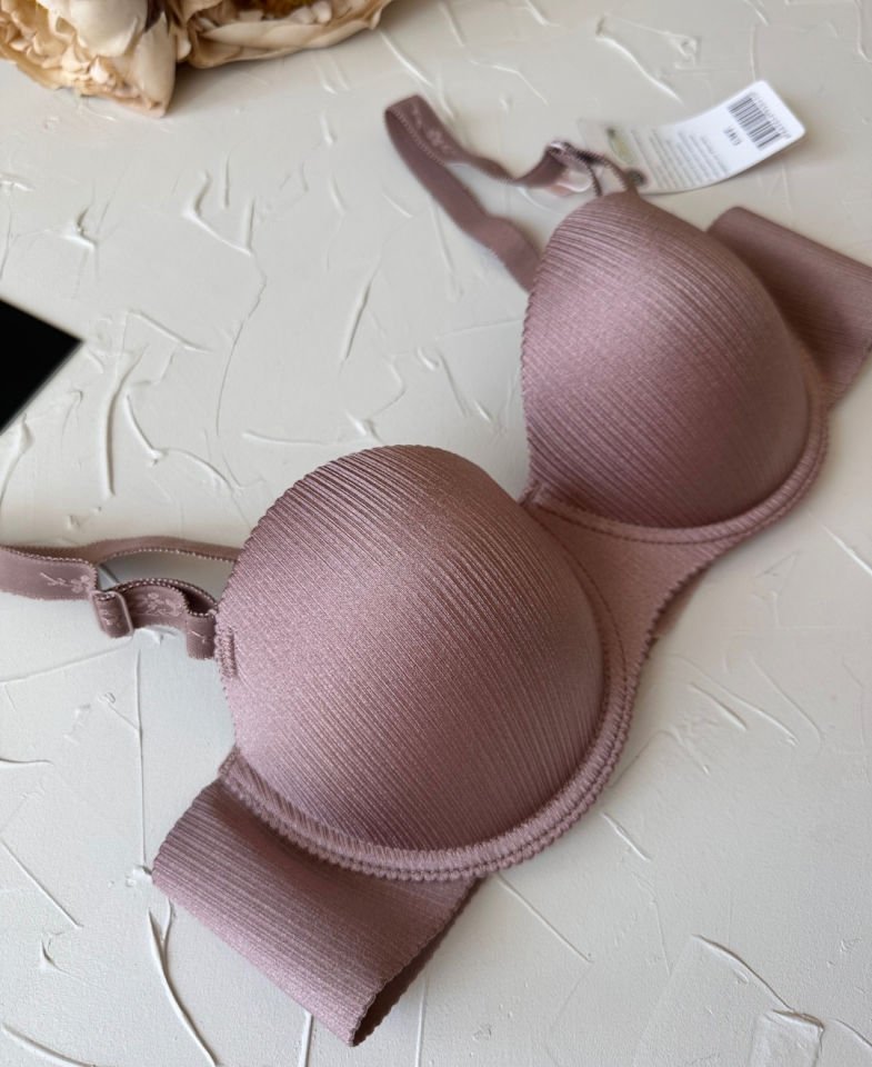 Samanta Balenli Desteksiz Lazer Kesim Parlak Kumaşlı İthal Sütyen -42 Ekru - 90B