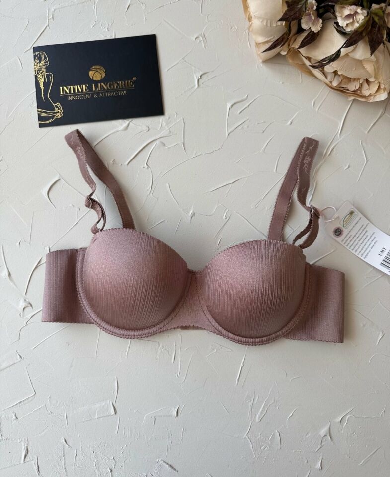Samanta Balenli Desteksiz Lazer Kesim Parlak Kumaşlı İthal Sütyen -42 Bej - 85B