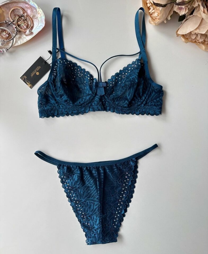 Lace Love Parlak Kumaş Dantelli Balenli Cheeky Külot Sütyen Takım Petrol Yeşili - 95B