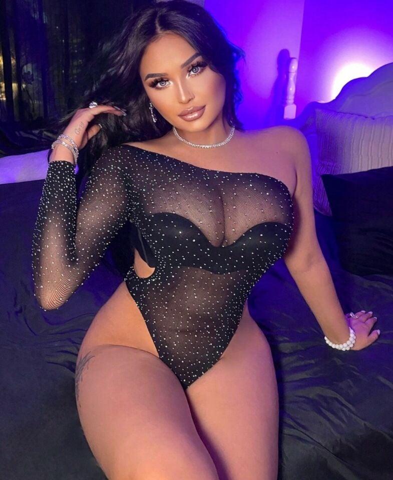 Vivaldy Taşlı Tek Omuz Çapraz Kesim Yan ve Sırt Dekolteli Tanga Kesim Tasarım Bodysuit -4932 Siyah - Standart