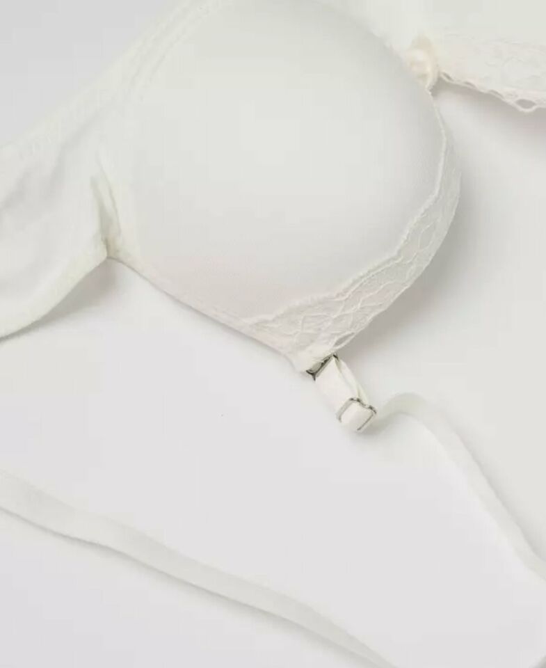 NBB Hafif Destekli Dantelli Balenli Soft Cup Klasik Kesim Sütyen- 3591 Ekru - 80B