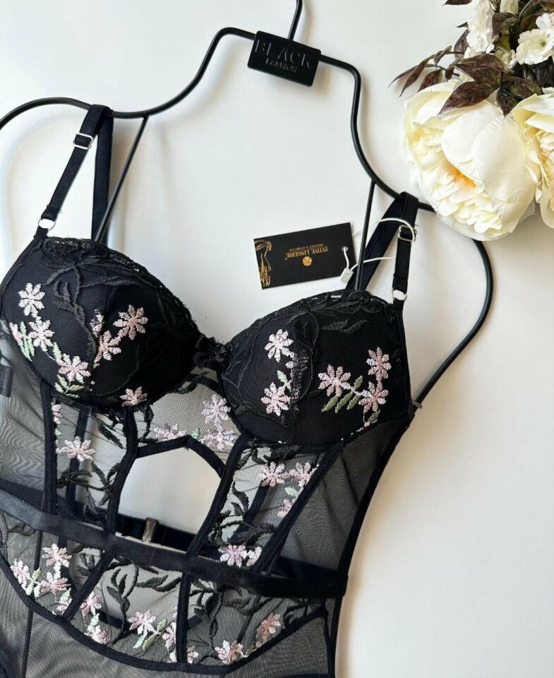 Alora Çiçek Desenli Transparan Tasarım Jartiyerli Padlli Bodysuit Siyah - L