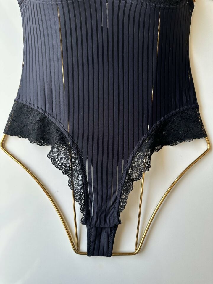 Amelie Balenli Dantelli Çıtçıtlı Üstün Kalite Bodysuit Siyah - S