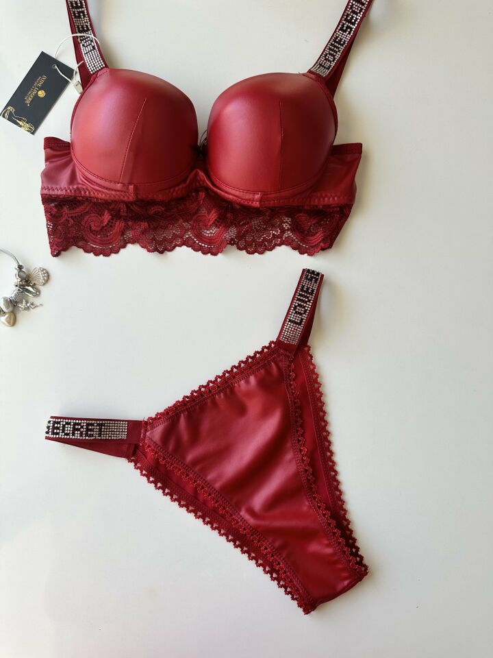 Lateks Deri Askıları Taşlı Push-up Sütyen Takım Kırmızı - 75B