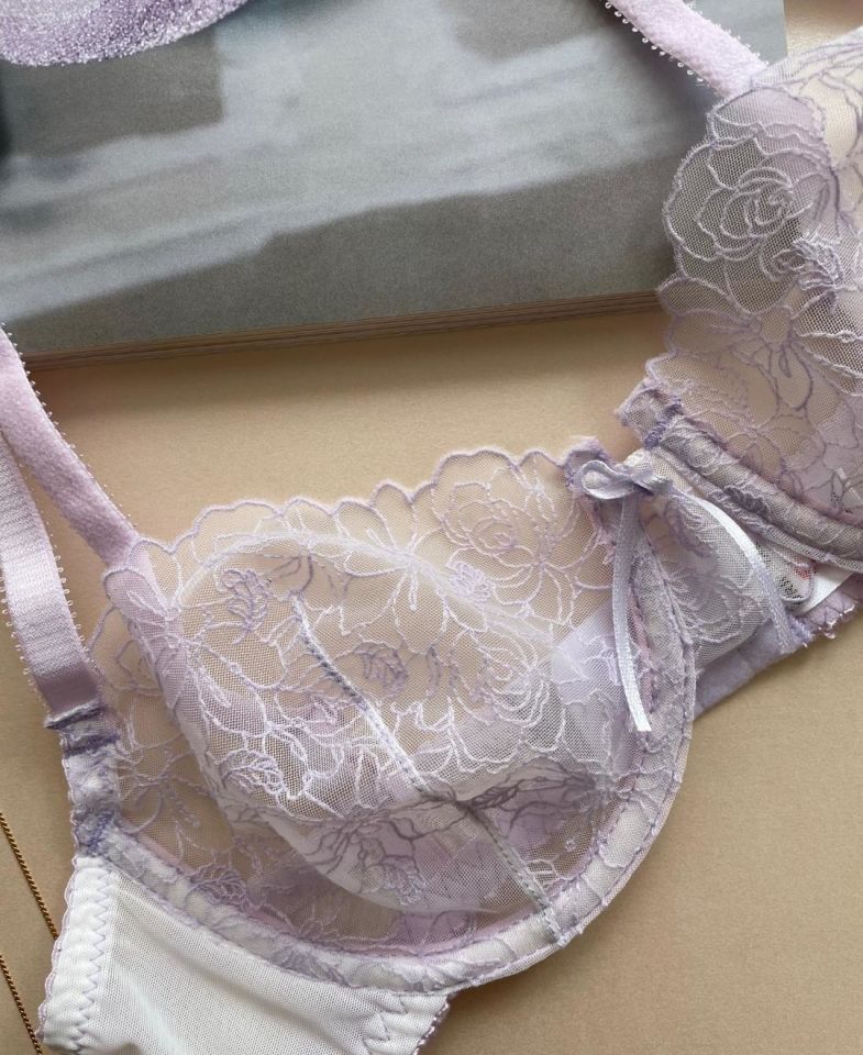 Loi Lila Çiçek Desenli Transparan Seksi Sütyen Takım 75
