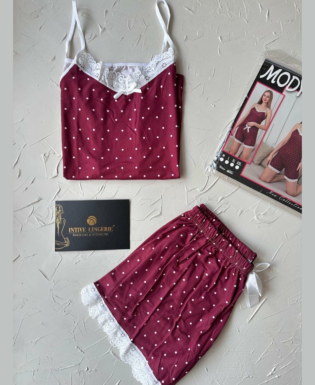 Intive Dantel Detaylı Yumuşacık Bordo Puantiye Desenli Askılı Bluz Şort Pijama Takımı Bordo - XL