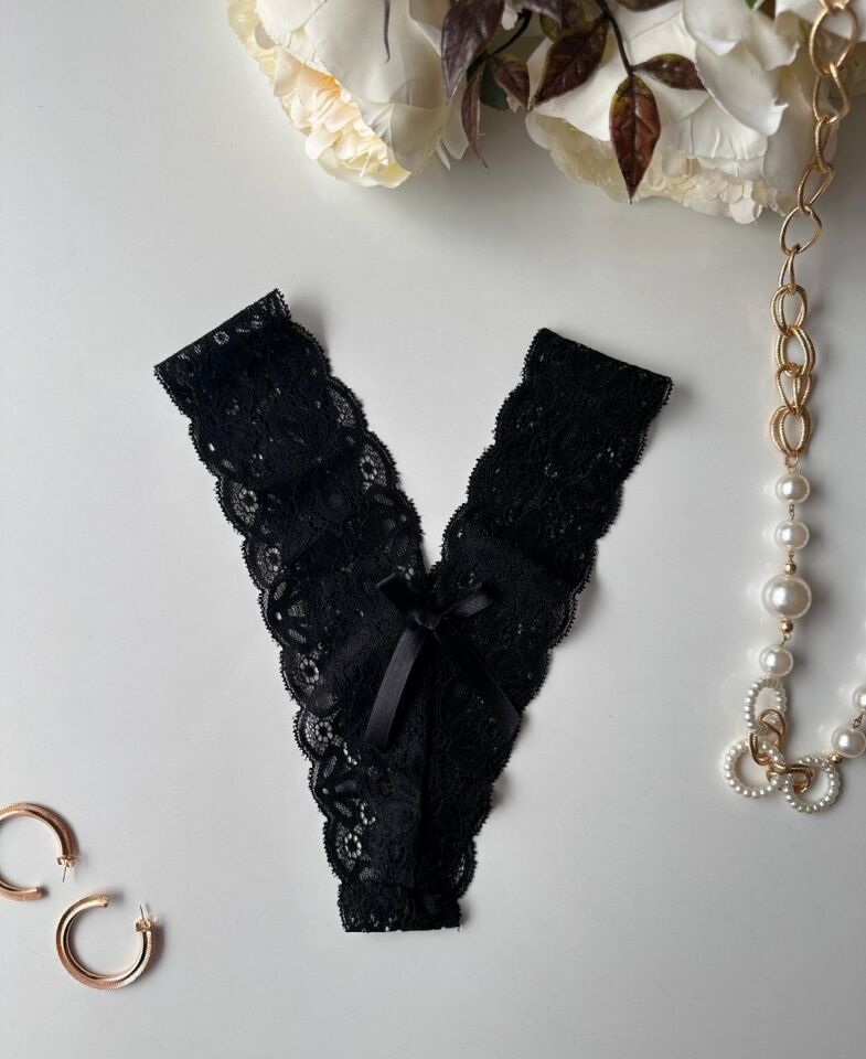 Kadın Yumuşak Dantelli V Kesim Seksi Tanga (Siyah, Beyaz, Kırmızı) -9122 Siyah - Tek Ebat