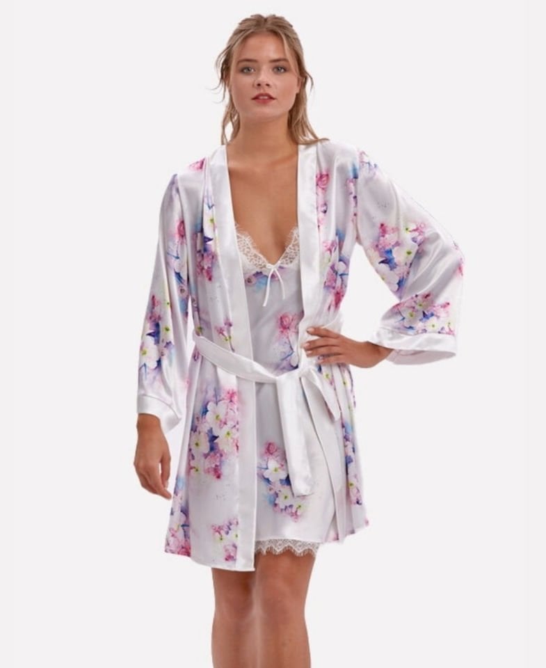 Beyaz/Leylak Çiçek Desenli Sabahlık Gecelik Takım (Limited) Beyaz - L