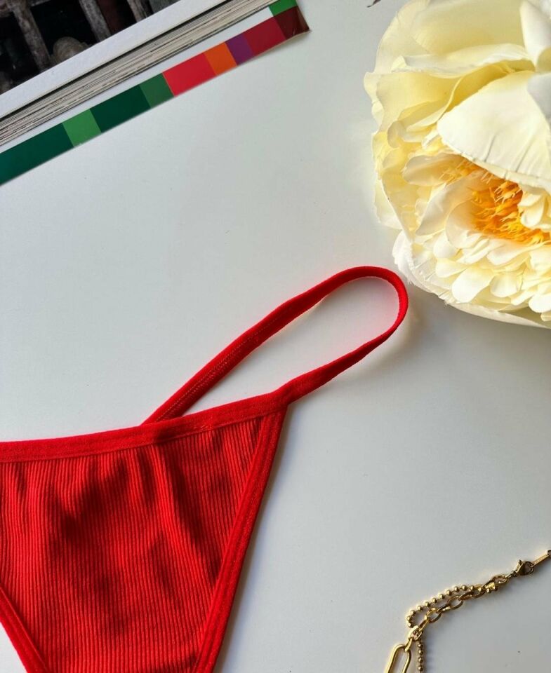 Lenora Kadın Fitilli %97 Pamuklu Günlük Kullanım Kaliteli String Kırmızı - L