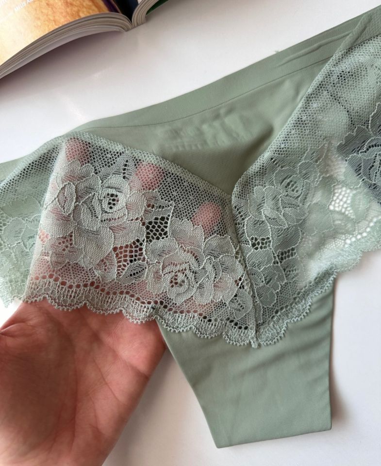 Orijinal Lazer Kesim Üstün Kalite Spandex Invisible Dikişsiz Dantelli Slip/Tanga - 2800 Yeşil - L