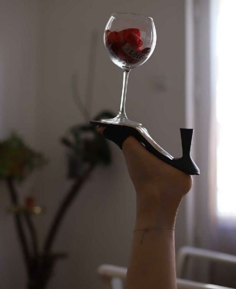 Love’s Secret Taşlı Dantelli Tanga Kırmızı - Tek Ebat