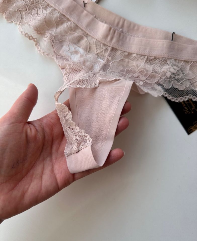 Orijinal Lazer Kesim Üstün Kalite Spandex Invisible Dikişsiz Dantelli Tanga - 2801 Pudra  - L