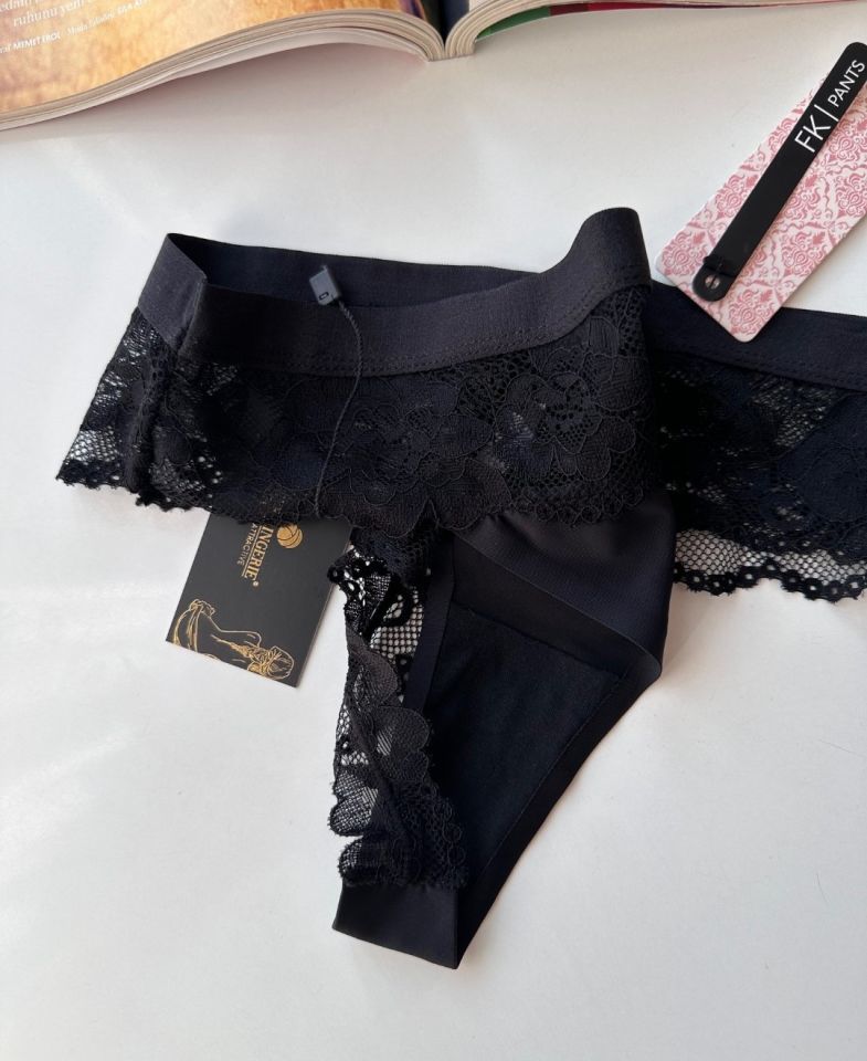 Orijinal Lazer Kesim Üstün Kalite Spandex Invisible Dikişsiz Dantelli Tanga - 2801 Siyah - M