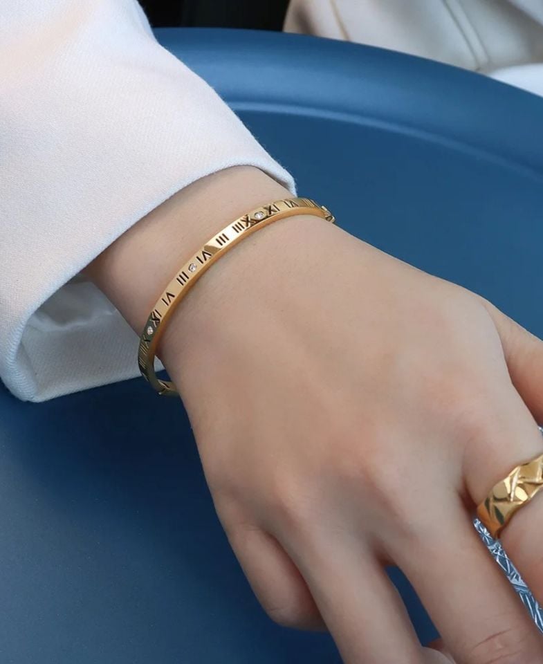 MurayShine Taşlı Romen Rakamlı Modern Çelik Bileklikler Gold