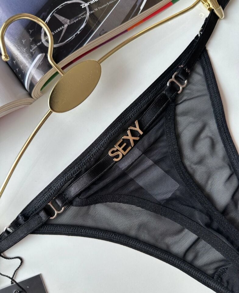 Valerie Siyah Arkası 'Sexy' Yazılı Ağı Pamuklu Fantezi Tül Tanga - Limited Siyah - L/XL