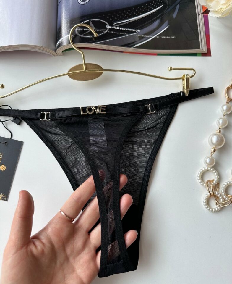 Valerie Siyah Arkası 'LOVE' Yazılı Ağı Pamuklu Fantezi Tül Tanga - Limited Siyah - L/XL