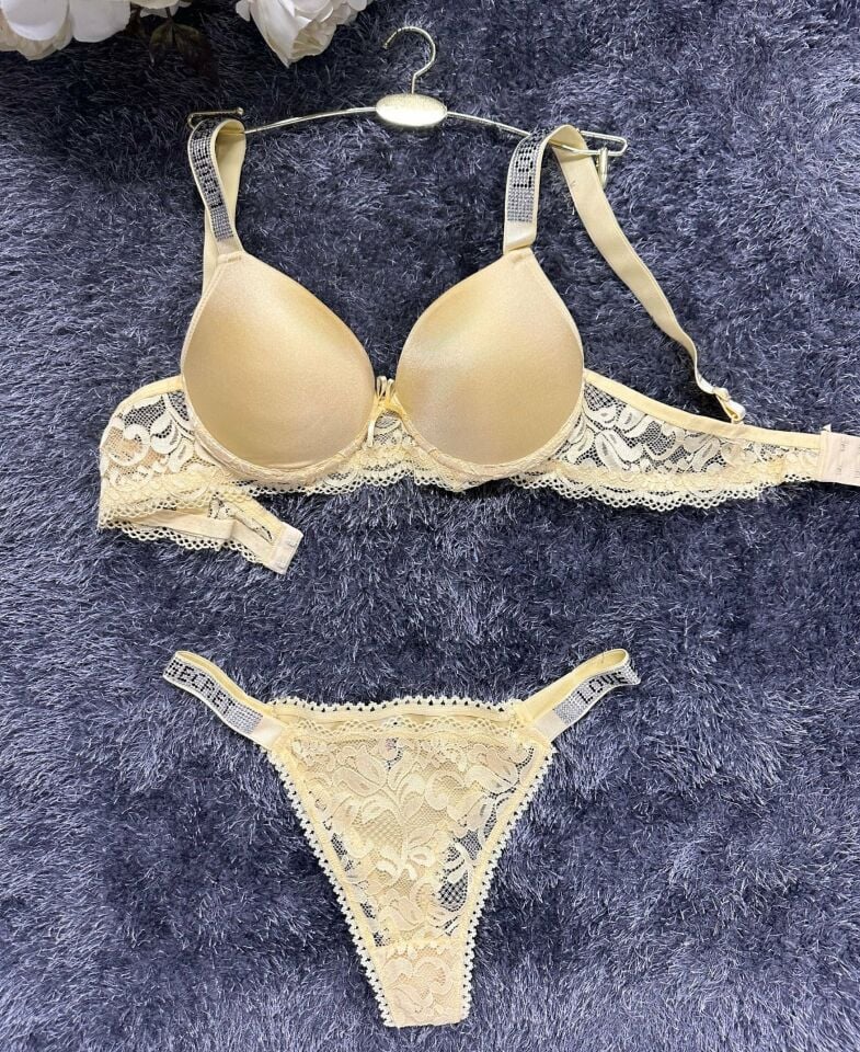 Askıları Parlak Taşlı Dantel Detaylı Push-up Sütyen Takım-315 Sarı - 75B