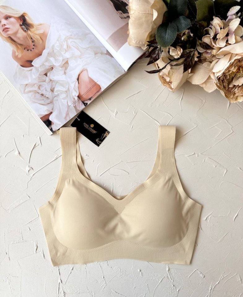 Carla Balensiz Dikişsiz Push-up Invisible Ice-Silk (Görünmez) Sütyen - İthal Bra Carla Balensiz Dikişsiz Push-up Invisible Ice-Silk (Görünmez) Sütyen - İthal Bra