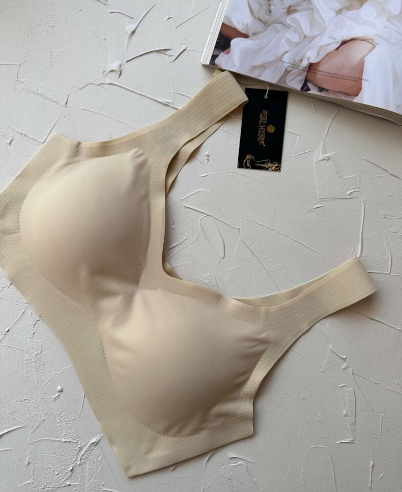 Carla Balensiz Dikişsiz Push-up Invisible Ice-Silk (Görünmez) Sütyen - İthal Bra Ten Rengi - 2XL