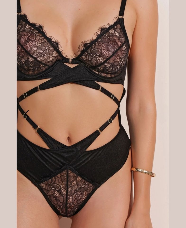 Kadın Tasarım Göğsü Dantelli Transparan Tasarım Seksi Bodysuit Siyah - S