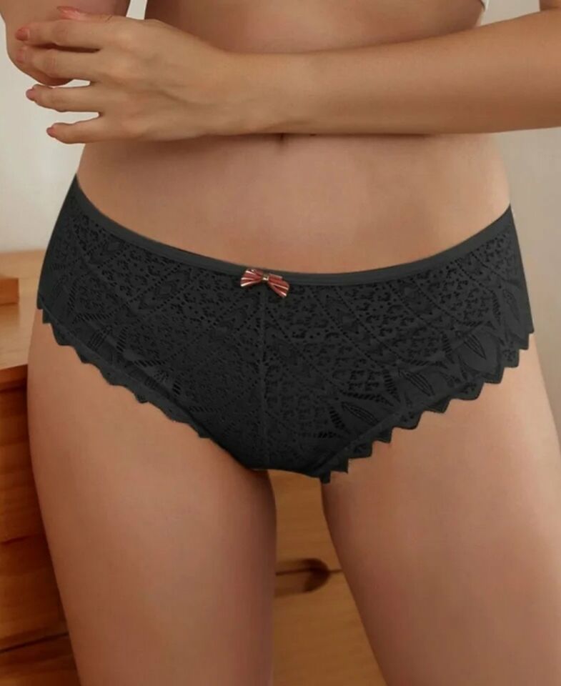 Dantelli Arkası Çapraz Bağlama Detaylı Siyah Fantezi Slip/Tanga -1003