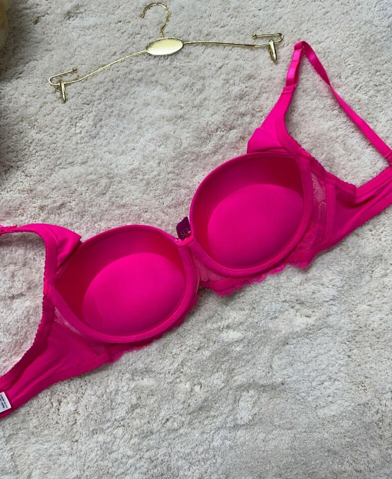 FK Lingerie Dantelli Push-up Balenli İthal Kaliteli Sütyen (Fırsat Ürünü)- 189 Fuşya - 75B