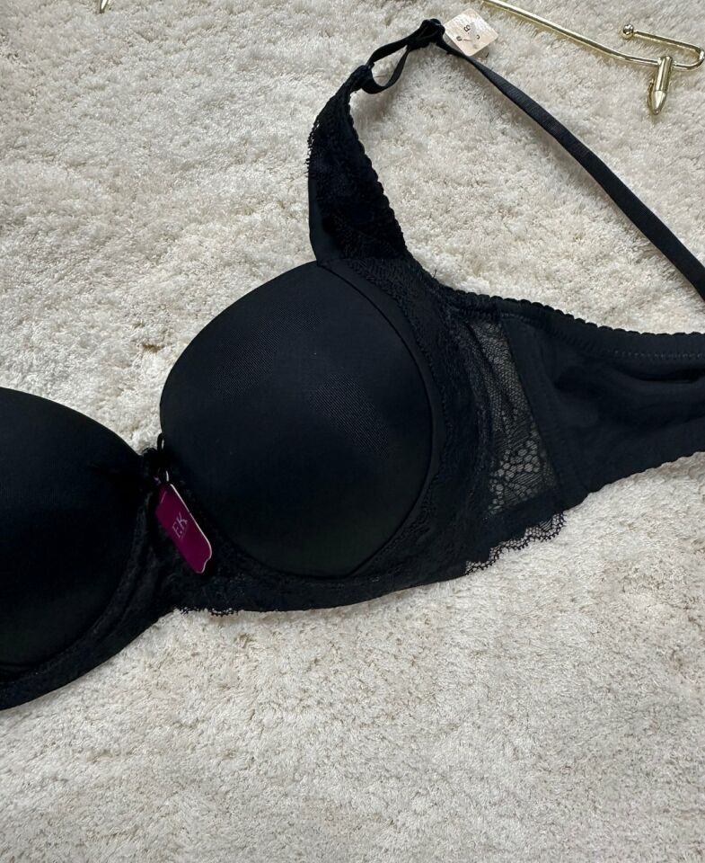 FK Lingerie Dantelli Push-up Balenli İthal Kaliteli Sütyen (Fırsat Ürünü)- 189 Siyah - 75B