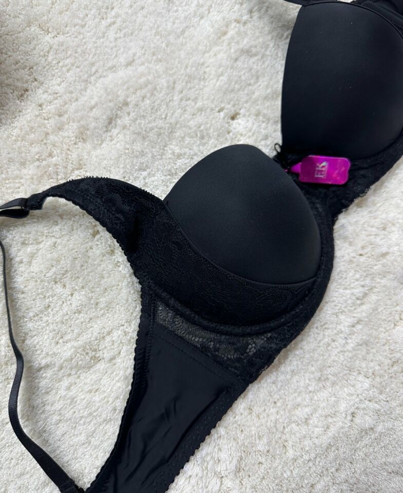 FK Lingerie Dantelli Push-up Balenli İthal Kaliteli Sütyen (Fırsat Ürünü)- 189 Siyah - 75B