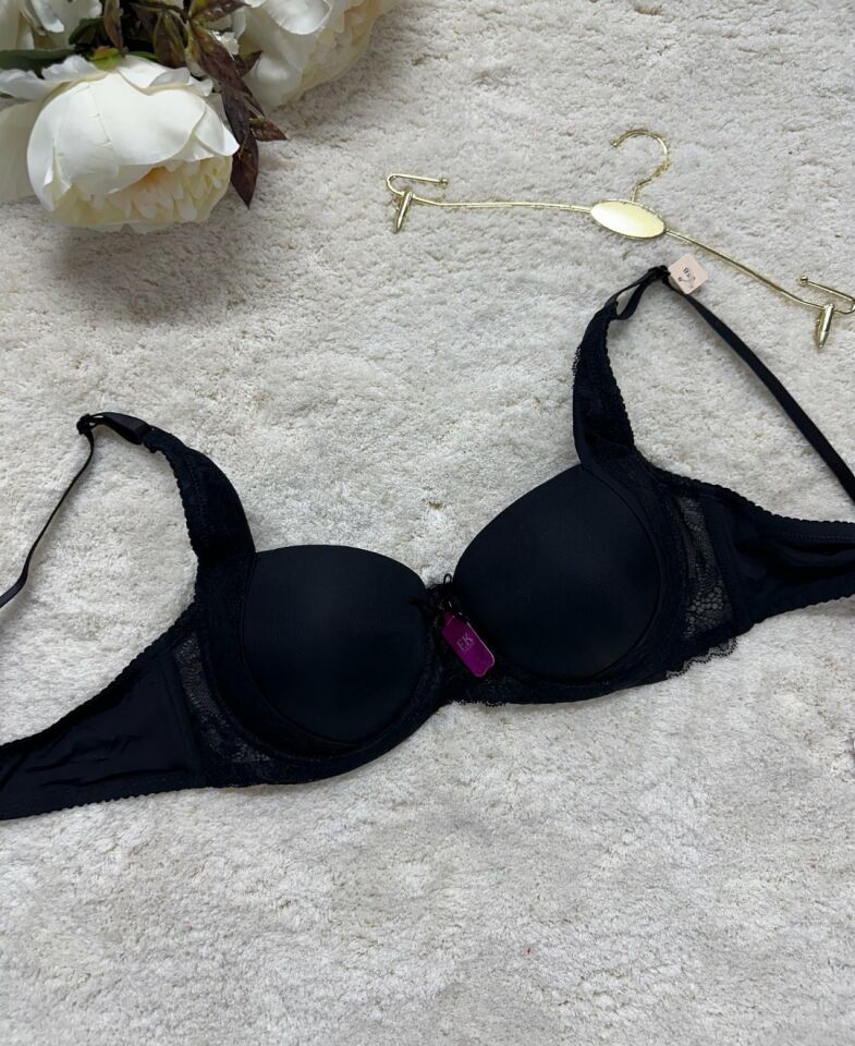 FK Lingerie Dantelli Push-up Balenli İthal Kaliteli Sütyen (Fırsat Ürünü)- 189 Siyah - 90B