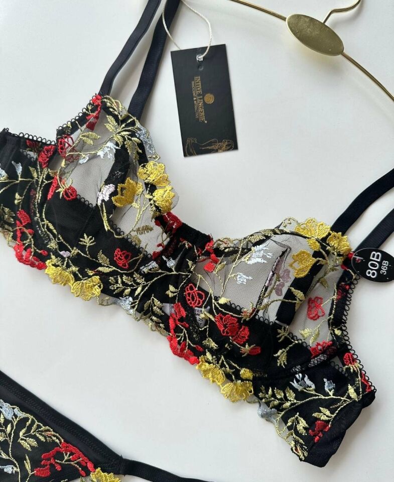 Gipsy Kadın Siyah Transparan Çiçek İşlemeli Sütyen Tanga Takım
