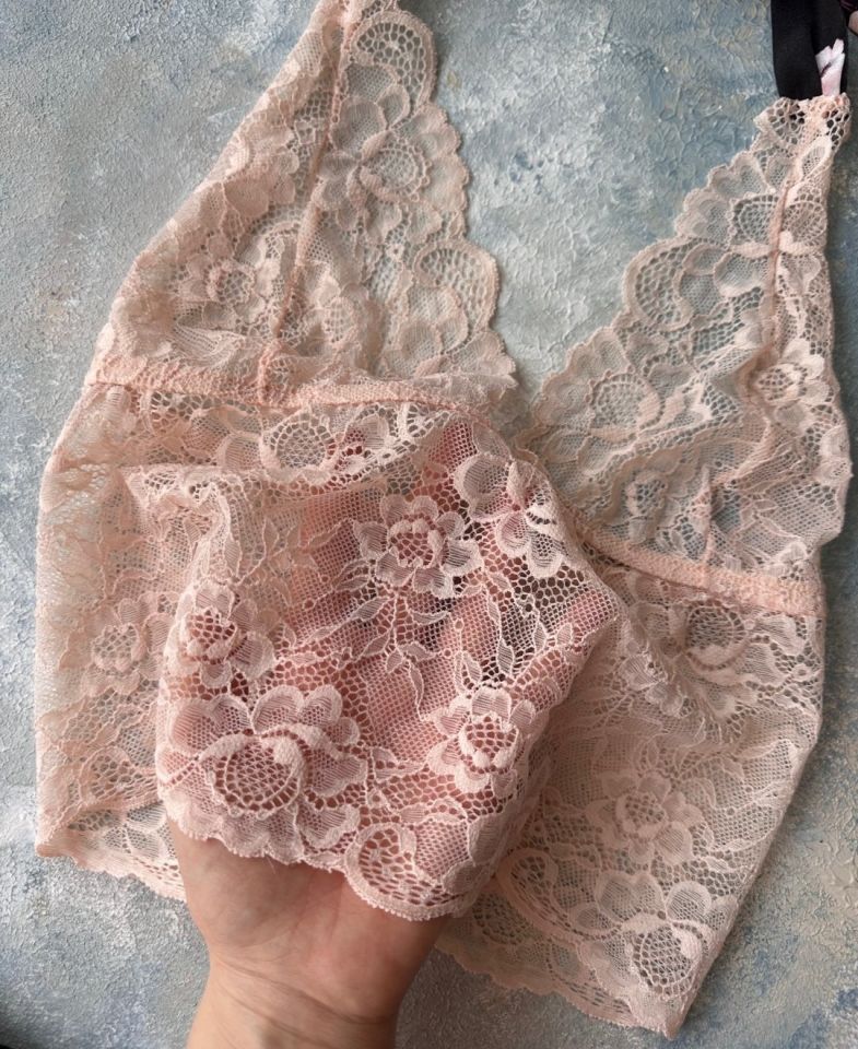Kadın Saten Pudra Boyundan Bağlamalı Bralet Çiçekli Mini Şort Takım -3524 Pudra  - S